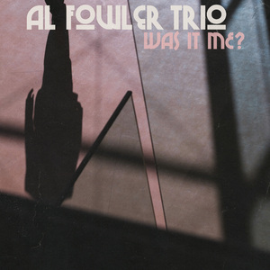 青春草成人二区
